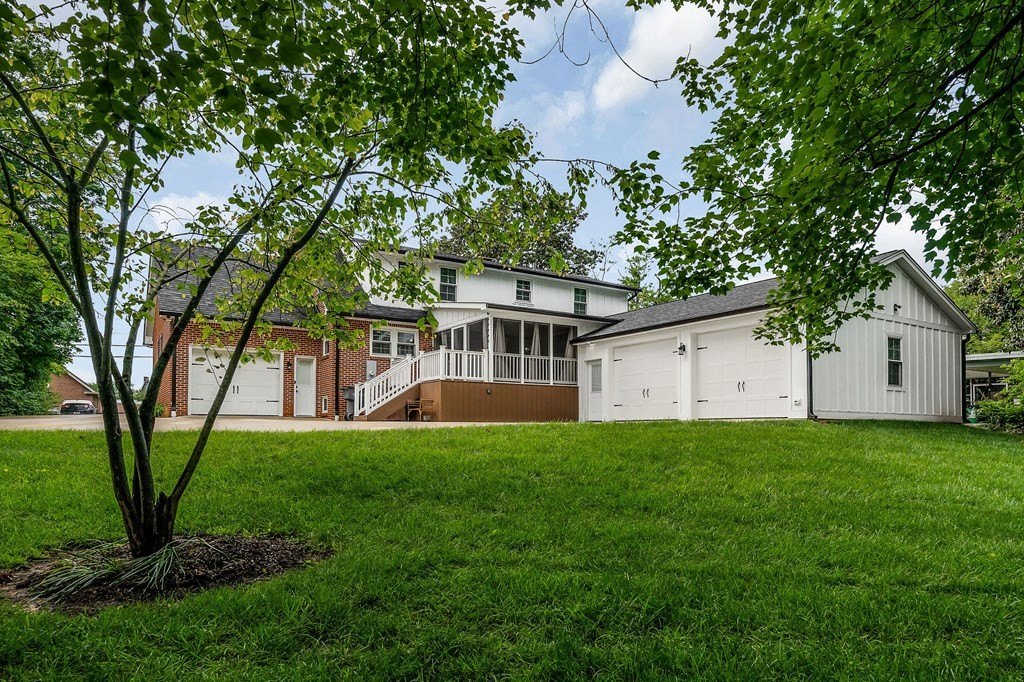 COOKEVILLE, Tennessee, 38501, United States, 5 Bedrooms Bedrooms, ,3.5 BathroomsBathrooms,Residential,Forsale,1886000