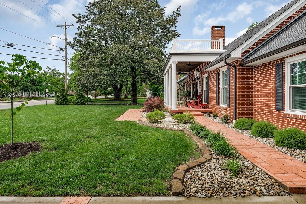 COOKEVILLE, Tennessee, 38501, United States, 5 Bedrooms Bedrooms, ,3.5 BathroomsBathrooms,Residential,Forsale,1886000