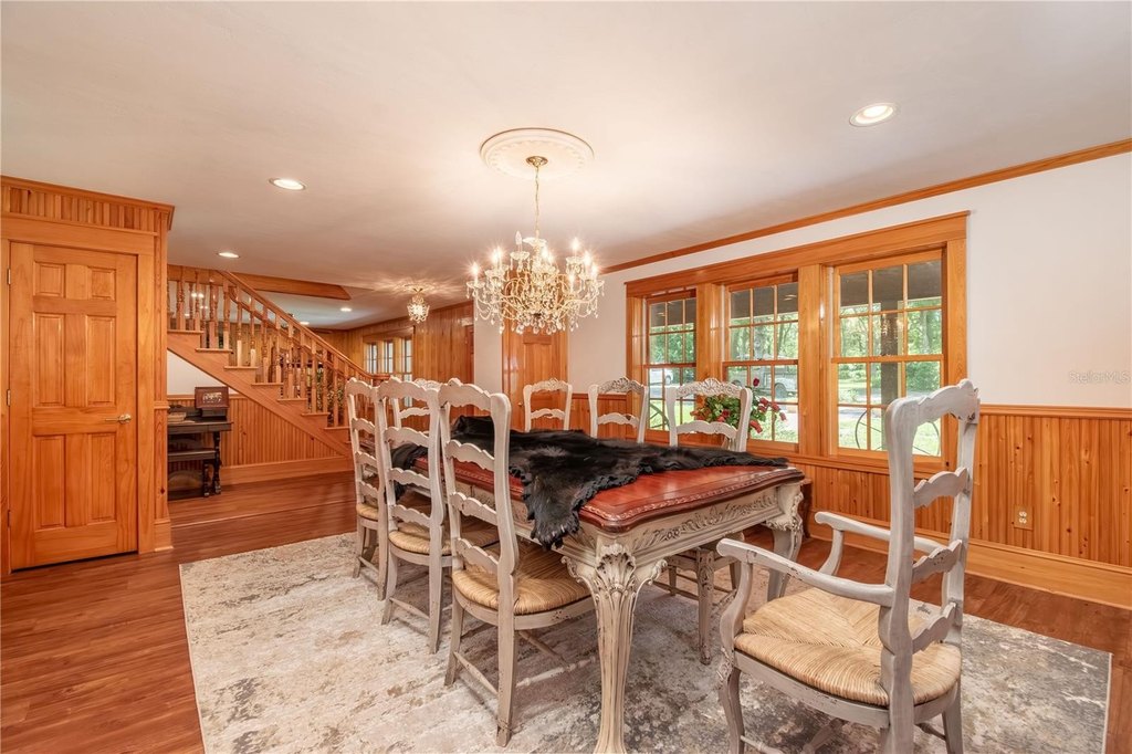 HAWTHORNE, Florida, 32640, United States, 5 Bedrooms Bedrooms, ,4 BathroomsBathrooms,Residential,Forsale,2009450