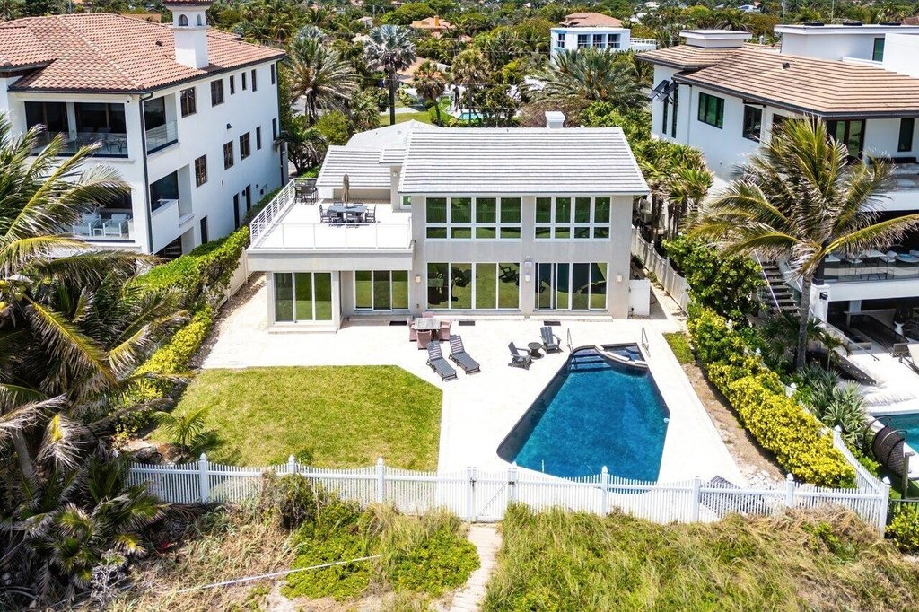 Pompano Beach, Florida, 33062, United States, 4 Bedrooms Bedrooms, ,4.5 BathroomsBathrooms,Residential,Forsale,1886560