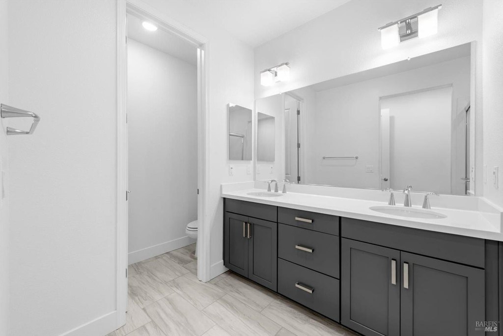 Napa, California, 94558, United States, 3 Bedrooms Bedrooms, ,3 BathroomsBathrooms,Residential,Forsale,1985938