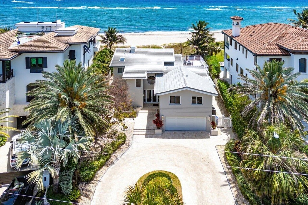 Pompano Beach, Florida, 33062, United States, 4 Bedrooms Bedrooms, ,4.5 BathroomsBathrooms,Residential,Forsale,1886560