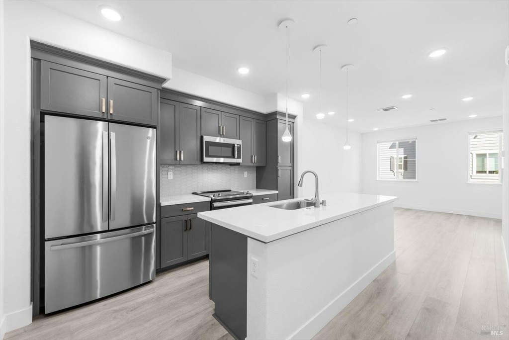 Napa, California, 94558, United States, 3 Bedrooms Bedrooms, ,3 BathroomsBathrooms,Residential,Forsale,1985938