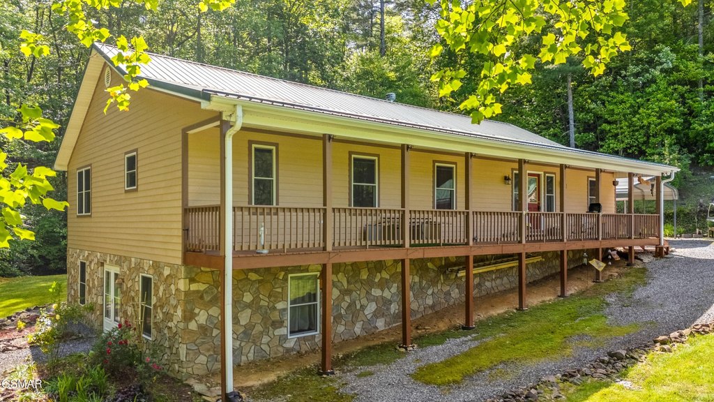 Del Rio, Tennessee, 37727, United States, 5 Bedrooms Bedrooms, ,3 BathroomsBathrooms,Residential,Forsale,1893784