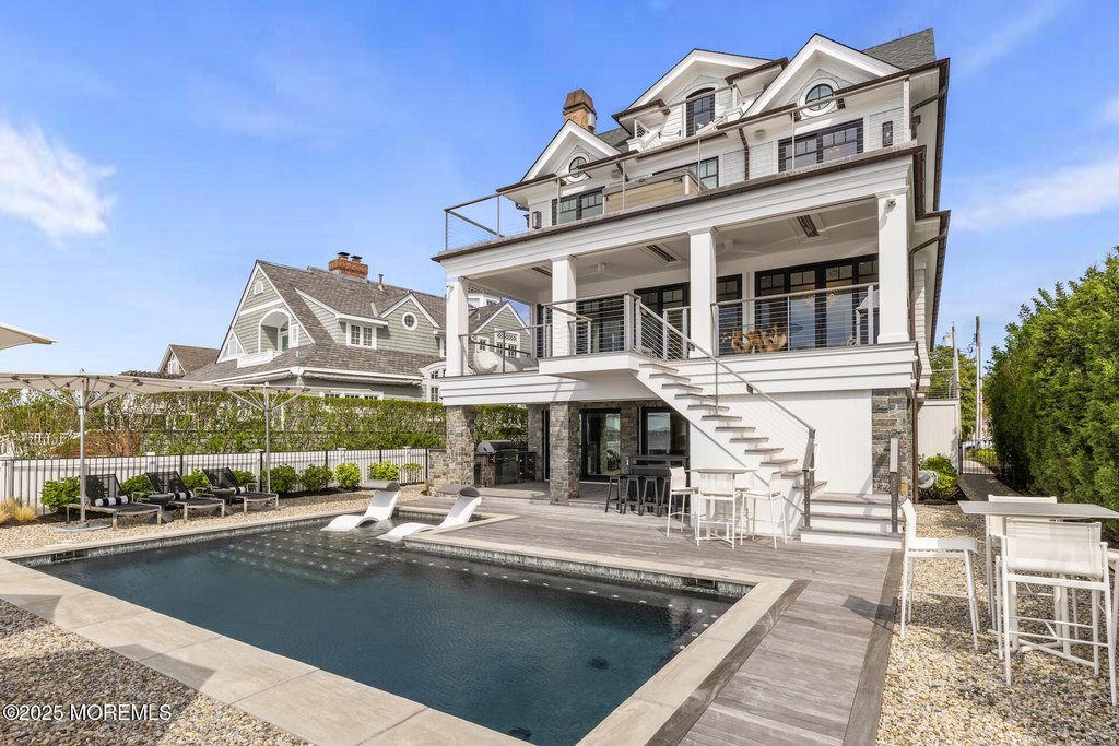 Mantoloking, New Jersey, 08738, United States, 7 Bedrooms Bedrooms, ,6.5 BathroomsBathrooms,Residential,Forsale,1884508