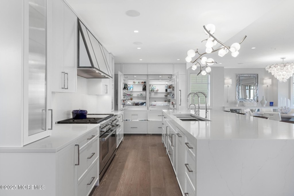 Mantoloking, New Jersey, 08738, United States, 7 Bedrooms Bedrooms, ,6.5 BathroomsBathrooms,Residential,Forsale,1884508