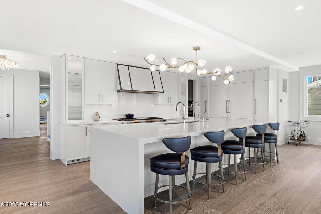 Mantoloking, New Jersey, 08738, United States, 7 Bedrooms Bedrooms, ,6.5 BathroomsBathrooms,Residential,Forsale,1884508