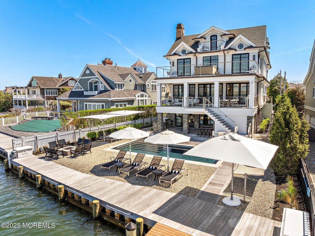 Mantoloking, New Jersey, 08738, United States, 7 Bedrooms Bedrooms, ,6.5 BathroomsBathrooms,Residential,Forsale,1884508