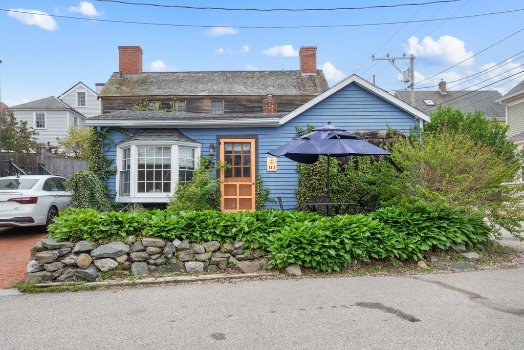 Portsmouth, New Hampshire, 03801, United States, 1 Bedroom Bedrooms, ,1 BathroomBathrooms,Residential,Forsale,1934008