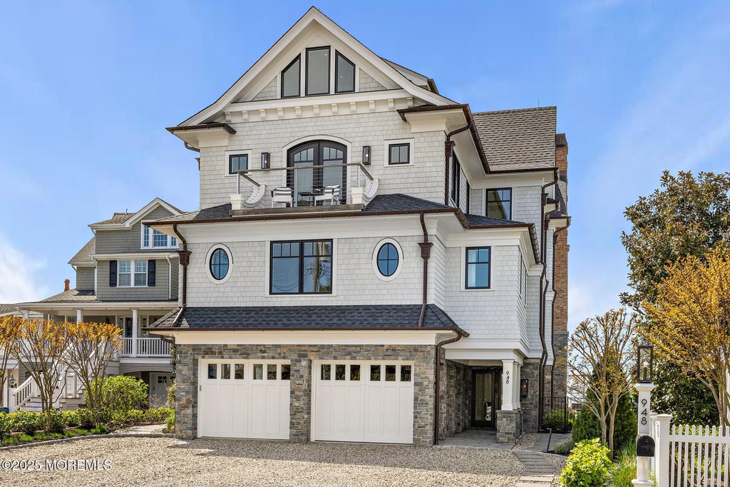 Mantoloking, New Jersey, 08738, United States, 7 Bedrooms Bedrooms, ,6.5 BathroomsBathrooms,Residential,Forsale,1884508