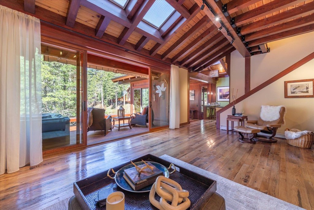 Olympic Valley, California, 96145, United States, 4 Bedrooms Bedrooms, ,3.5 BathroomsBathrooms,Residential,Forsale,1904023
