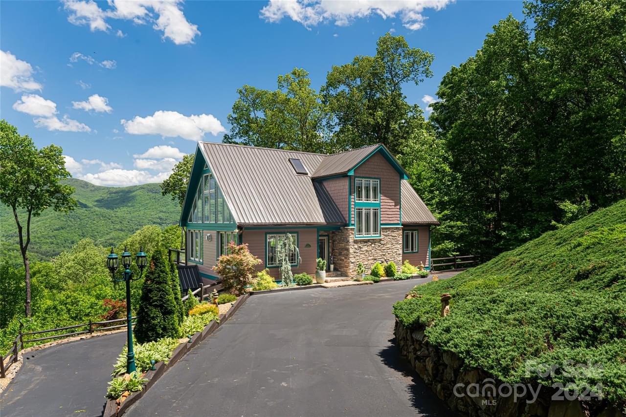 Black Mountain, North Carolina, 28711, United States, 3 Bedrooms Bedrooms, ,3.5 BathroomsBathrooms,Residential,Forsale,1904911