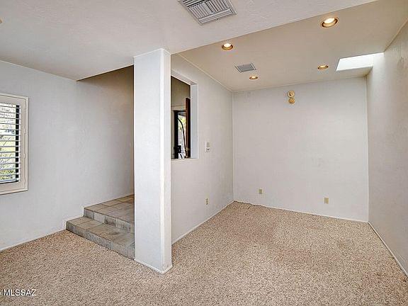 Tucson, Arizona, 85750, United States, 5 Bedrooms Bedrooms, ,5 BathroomsBathrooms,Residential,Forsale,2004014