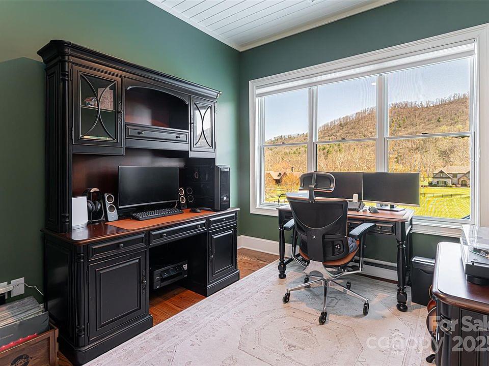 Fletcher, North Carolina, 28732, United States, 4 Bedrooms Bedrooms, ,4.5 BathroomsBathrooms,Residential,Forsale,1904912