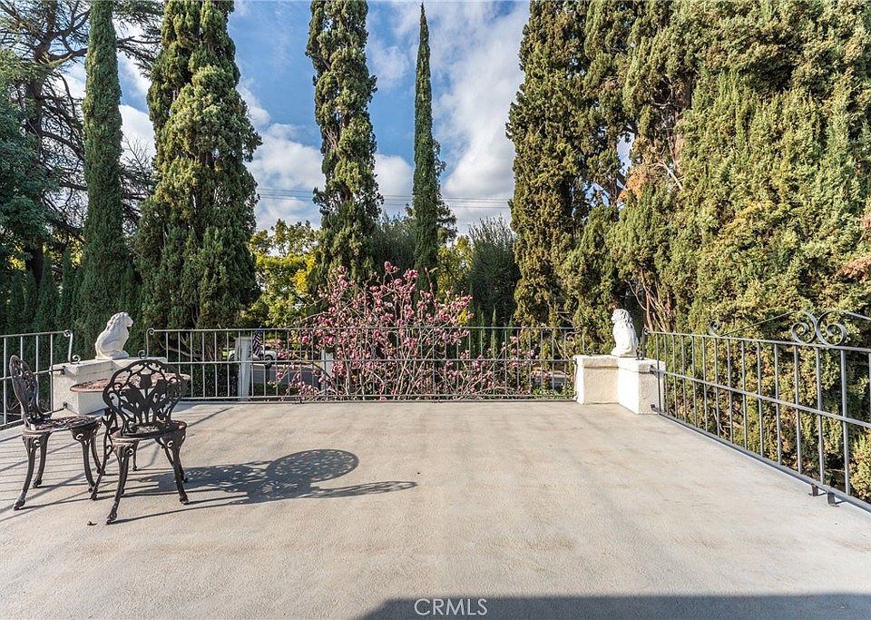 Redlands, California, 92373, United States, 4 Bedrooms Bedrooms, ,6 BathroomsBathrooms,Residential,Forsale,1933746