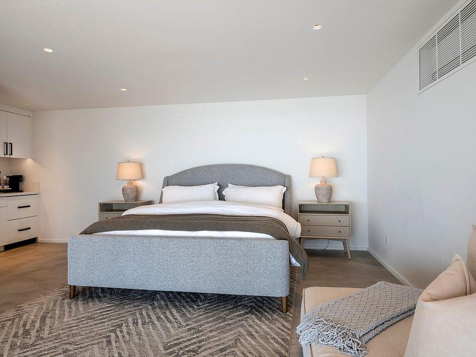 Santa Barbara, California, 93109, United States, 4 Bedrooms Bedrooms, ,4 BathroomsBathrooms,Residential,Forsale,2000232