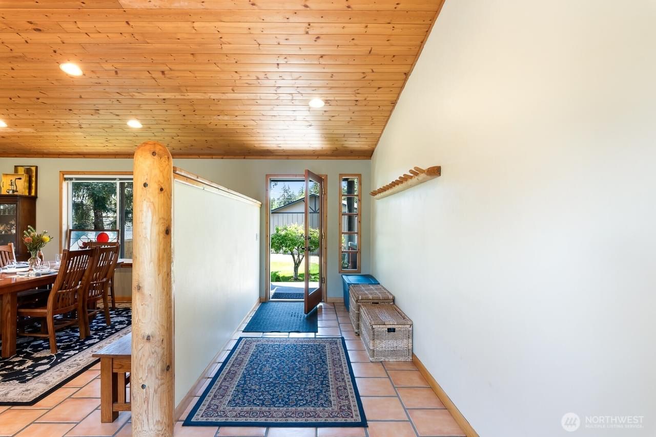 Anacortes, Washington, 98221, United States, 5 Bedrooms Bedrooms, ,3 BathroomsBathrooms,Residential,Forsale,1884748