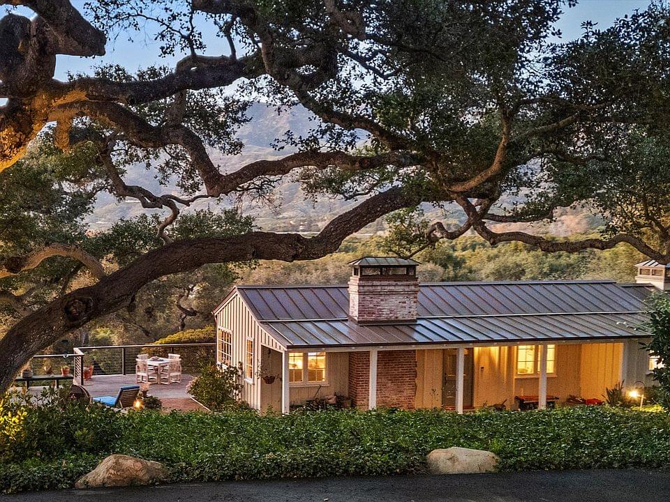 Carpinteria, California, 93013, United States, 2 Bedrooms Bedrooms, ,2 BathroomsBathrooms,Residential,Forsale,1934853