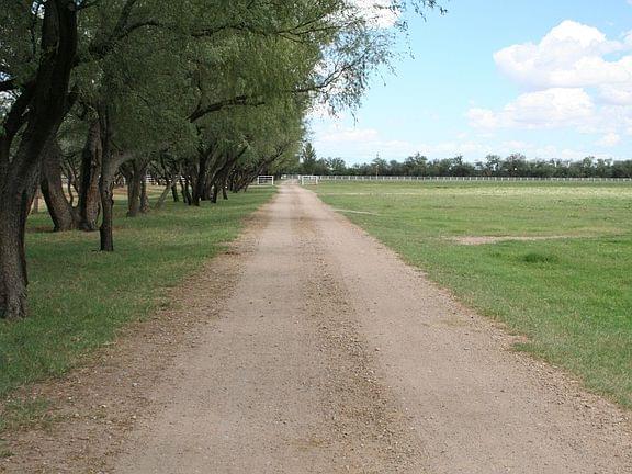 Amado, Arizona, 85640, United States, 6 Bedrooms Bedrooms, ,6.5 BathroomsBathrooms,Residential,Forsale,1893862