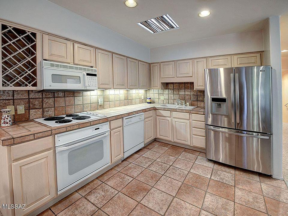 Tucson, Arizona, 85750, United States, 5 Bedrooms Bedrooms, ,5 BathroomsBathrooms,Residential,Forsale,2004014