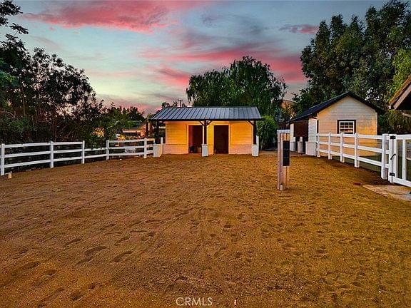 Agoura Hills, California, 91301, United States, 6 Bedrooms Bedrooms, ,5 BathroomsBathrooms,Residential,Forsale,1941402