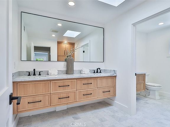 Agoura Hills, California, 91301, United States, 6 Bedrooms Bedrooms, ,5 BathroomsBathrooms,Residential,Forsale,1941402
