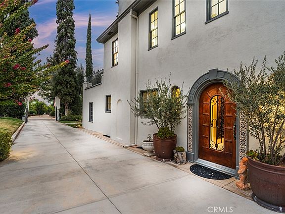 Redlands, California, 92373, United States, 4 Bedrooms Bedrooms, ,6 BathroomsBathrooms,Residential,Forsale,1933746