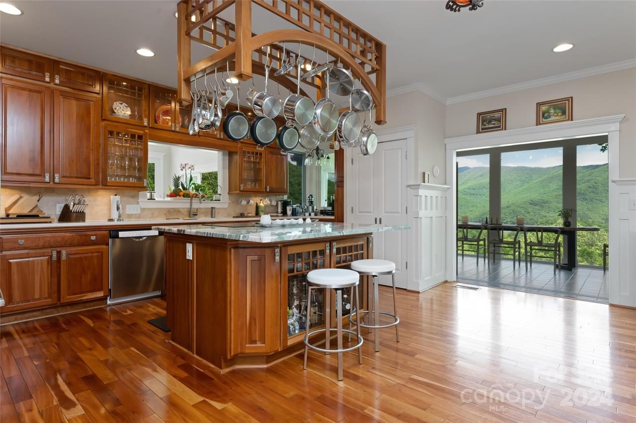 Black Mountain, North Carolina, 28711, United States, 3 Bedrooms Bedrooms, ,3.5 BathroomsBathrooms,Residential,Forsale,1904911