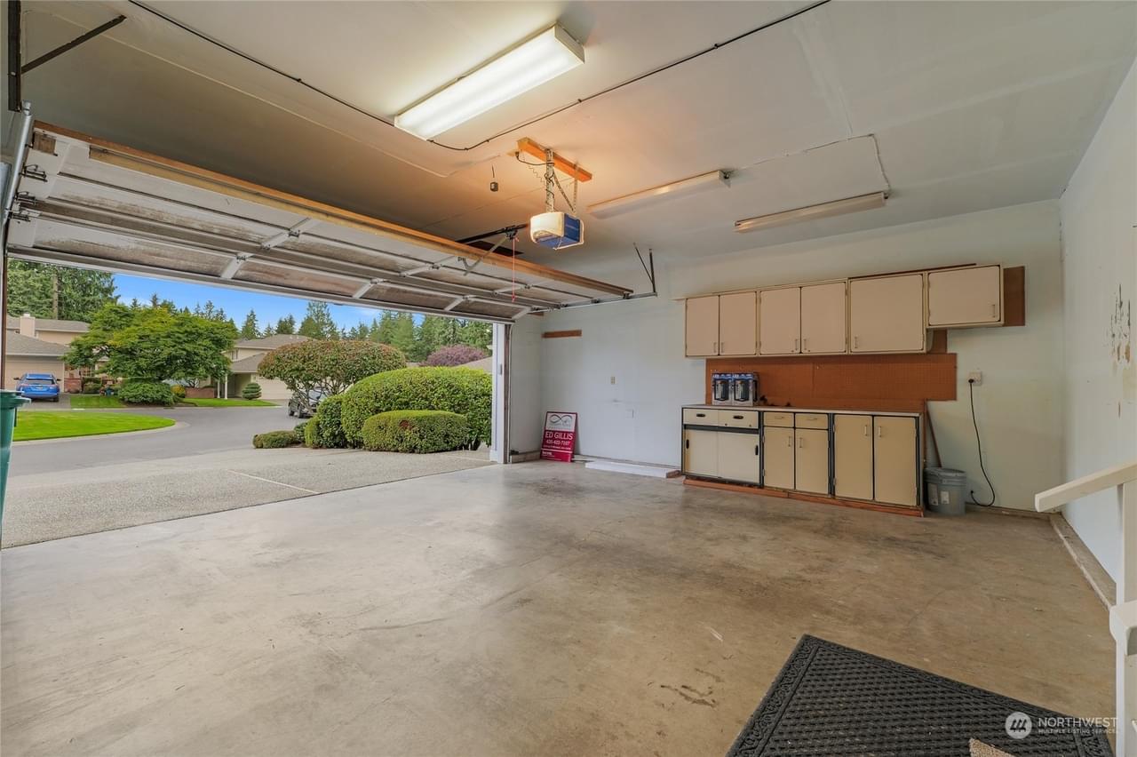 Mill Creek, Washington, 98012, United States, 2 Bedrooms Bedrooms, ,2 BathroomsBathrooms,Residential,Forsale,1904624
