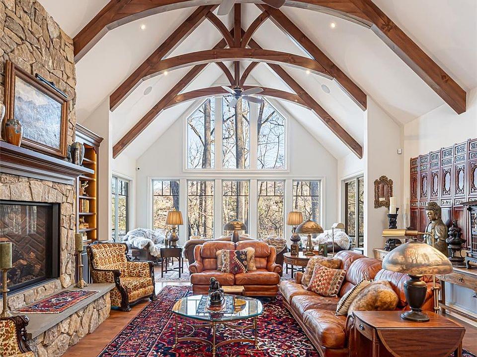 Biltmore Lake, North Carolina, 28715, United States, 3 Bedrooms Bedrooms, ,2.5 BathroomsBathrooms,Residential,Forsale,1986015