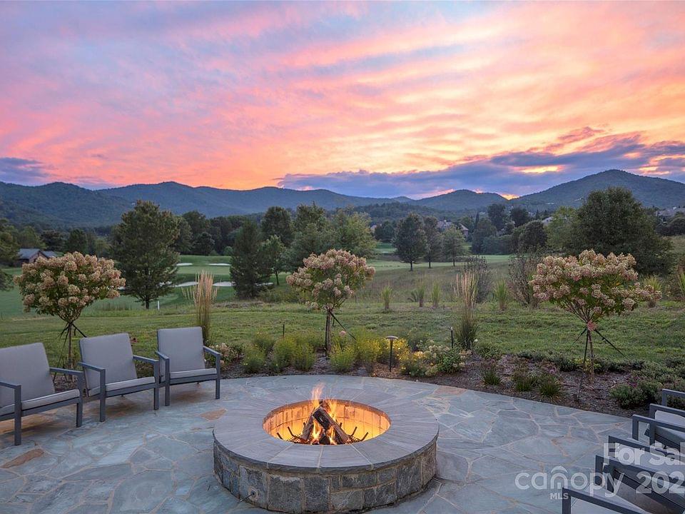 Arden, North Carolina, 28704, United States, 7 Bedrooms Bedrooms, ,8.5 BathroomsBathrooms,Residential,Forsale,1946455