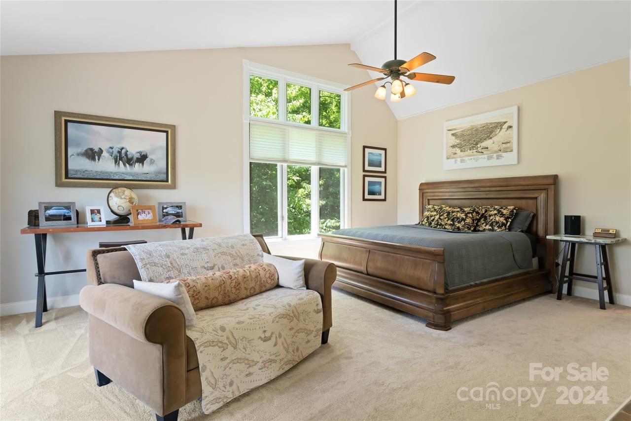 Black Mountain, North Carolina, 28711, United States, 3 Bedrooms Bedrooms, ,3.5 BathroomsBathrooms,Residential,Forsale,1904911