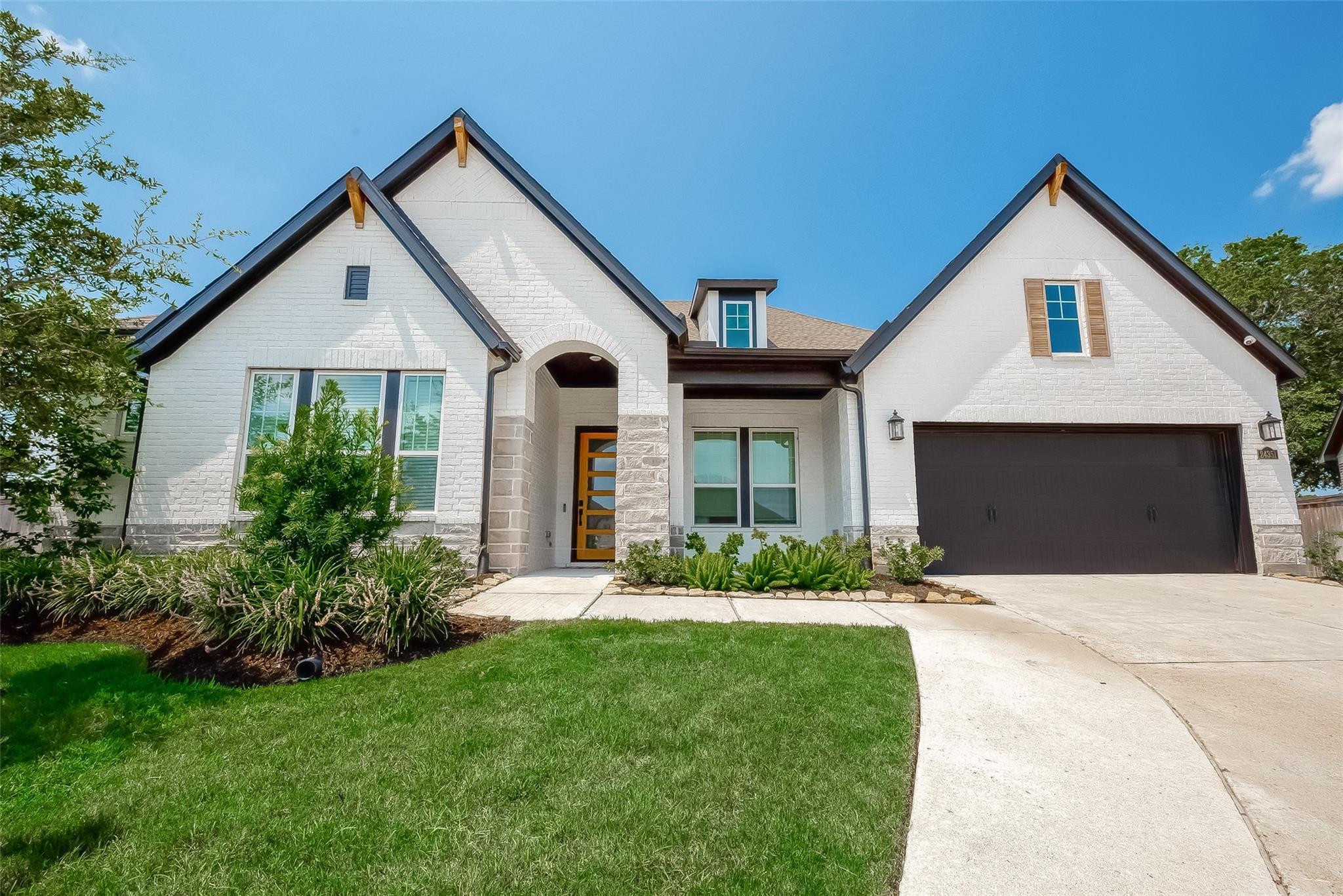 Richmond, Texas, 77469, United States, 4 Bedrooms Bedrooms, ,3.5 BathroomsBathrooms,Residential,Forsale,1953084