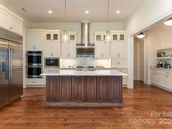 Fletcher, North Carolina, 28732, United States, 4 Bedrooms Bedrooms, ,4.5 BathroomsBathrooms,Residential,Forsale,1904912