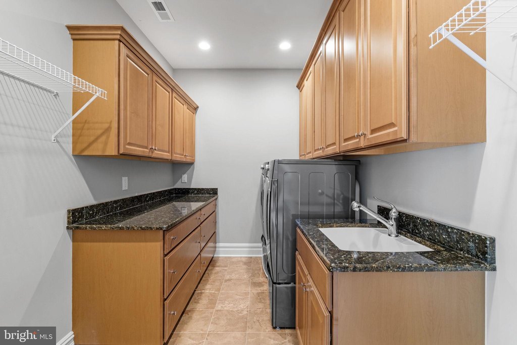 NEWTOWN, Pennsylvania, 18940, United States, 5 Bedrooms Bedrooms, ,5.5 BathroomsBathrooms,Residential,Forsale,1884697