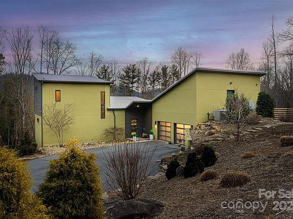 Fletcher, North Carolina, 28732, United States, 4 Bedrooms Bedrooms, ,3.5 BathroomsBathrooms,Residential,Forsale,1986016