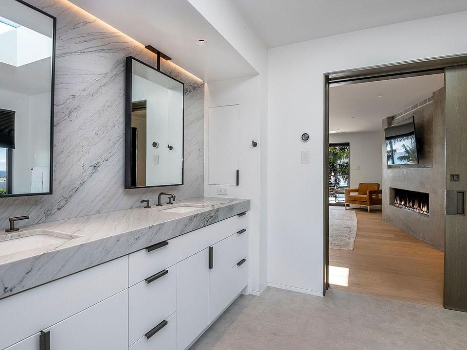 Santa Barbara, California, 93109, United States, 4 Bedrooms Bedrooms, ,4 BathroomsBathrooms,Residential,Forsale,2000232