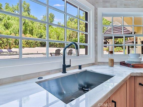Agoura Hills, California, 91301, United States, 6 Bedrooms Bedrooms, ,5 BathroomsBathrooms,Residential,Forsale,1941402