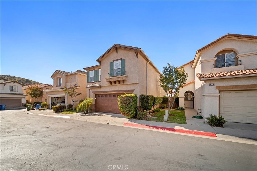 Simi Valley, California, 93065, United States, 3 Bedrooms Bedrooms, ,2.5 BathroomsBathrooms,Residential,Forsale,1941494