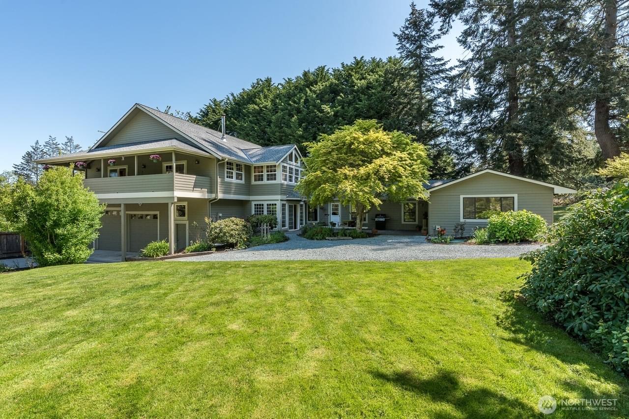 Anacortes, Washington, 98221, United States, 3 Bedrooms Bedrooms, ,3 BathroomsBathrooms,Residential,Forsale,1884749