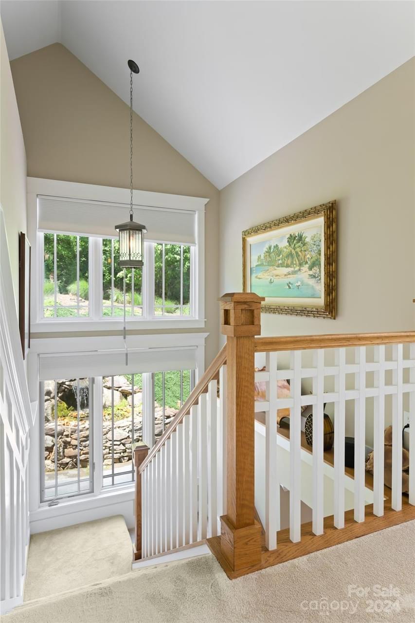 Black Mountain, North Carolina, 28711, United States, 3 Bedrooms Bedrooms, ,3.5 BathroomsBathrooms,Residential,Forsale,1904911