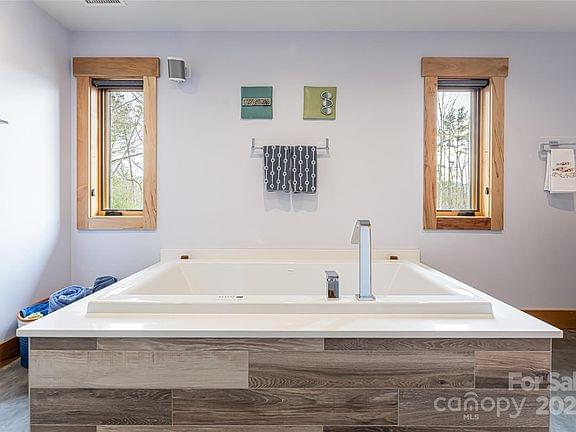 Fletcher, North Carolina, 28732, United States, 4 Bedrooms Bedrooms, ,3.5 BathroomsBathrooms,Residential,Forsale,1986016