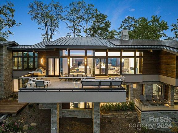 Arden, North Carolina, 28704, United States, 6 Bedrooms Bedrooms, ,5.5 BathroomsBathrooms,Residential,Forsale,1946454