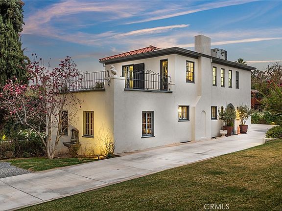 Redlands, California, 92373, United States, 4 Bedrooms Bedrooms, ,6 BathroomsBathrooms,Residential,Forsale,1933746