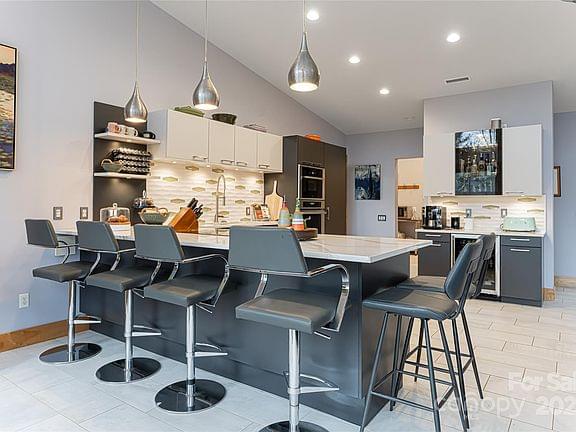 Fletcher, North Carolina, 28732, United States, 4 Bedrooms Bedrooms, ,3.5 BathroomsBathrooms,Residential,Forsale,1986016