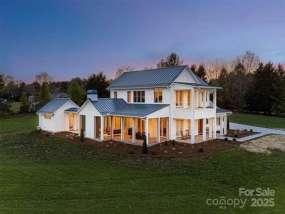 Fletcher, North Carolina, 28732, United States, 4 Bedrooms Bedrooms, ,4.5 BathroomsBathrooms,Residential,Forsale,1904912