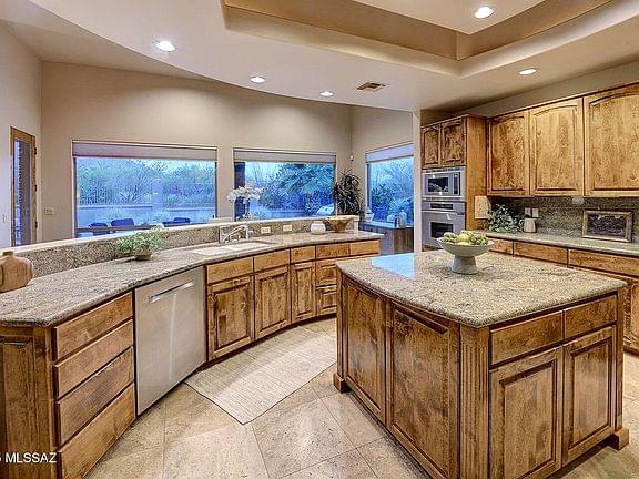 Tucson, Arizona, 85718, United States, 4 Bedrooms Bedrooms, ,4.5 BathroomsBathrooms,Residential,Forsale,1959727