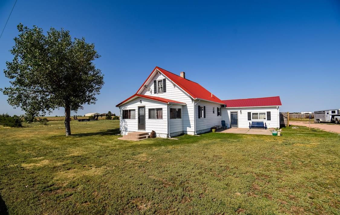 Akron, Colorado, 80720, United States, 3 Bedrooms Bedrooms, ,2.5 BathroomsBathrooms,Residential,Forsale,1926805