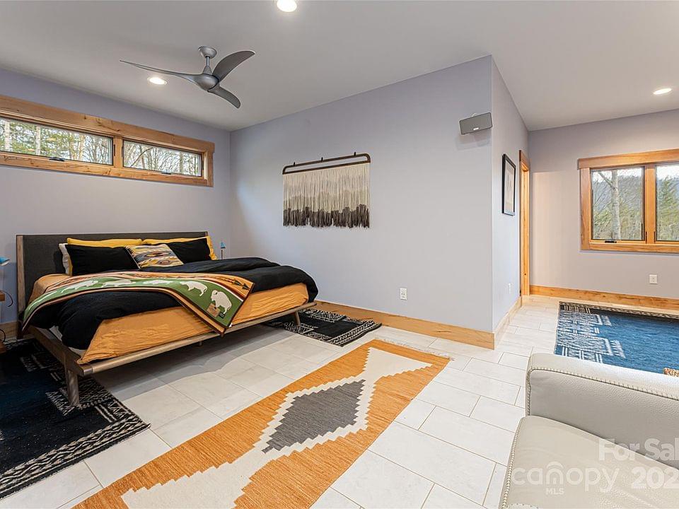 Fletcher, North Carolina, 28732, United States, 4 Bedrooms Bedrooms, ,3.5 BathroomsBathrooms,Residential,Forsale,1986016