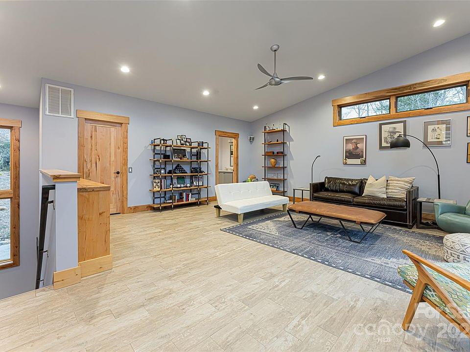 Fletcher, North Carolina, 28732, United States, 4 Bedrooms Bedrooms, ,3.5 BathroomsBathrooms,Residential,Forsale,1986016